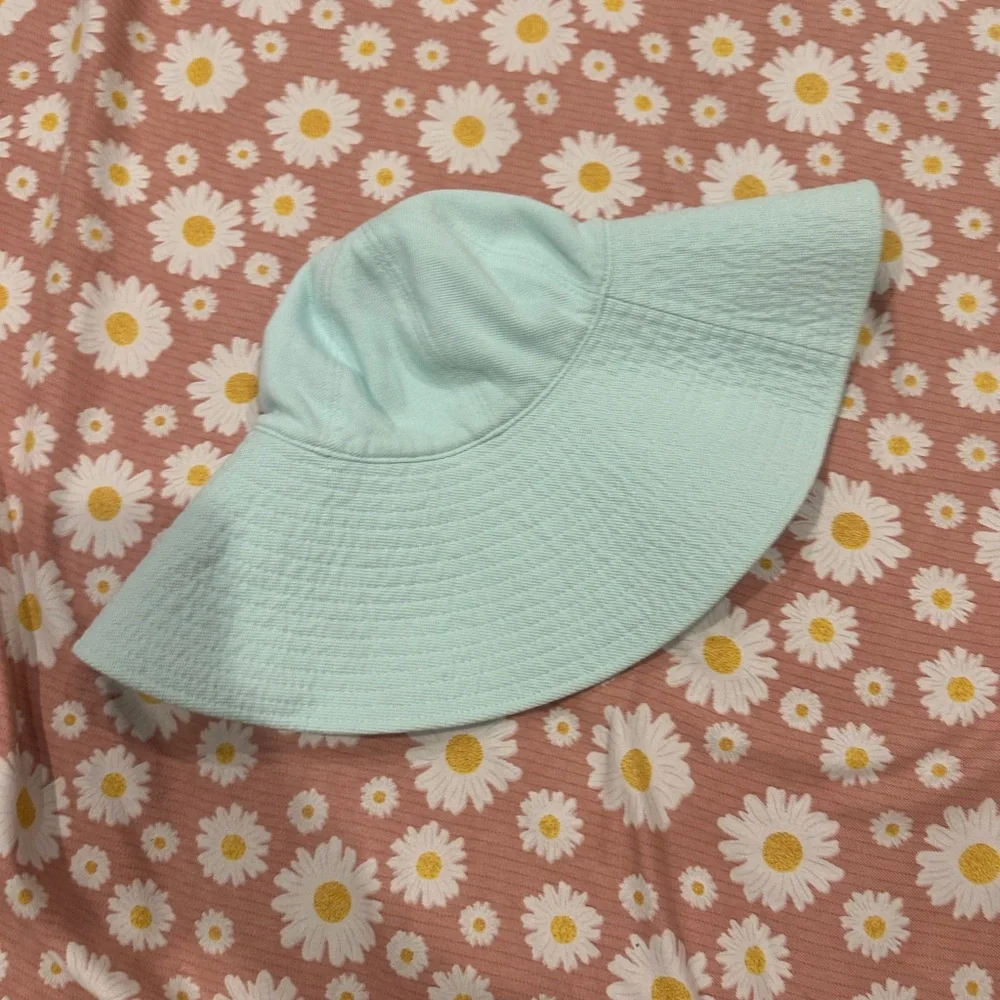 Lacoste Sky Blue/ aqua blue reversible Sun Hat - Picture 5 of 13